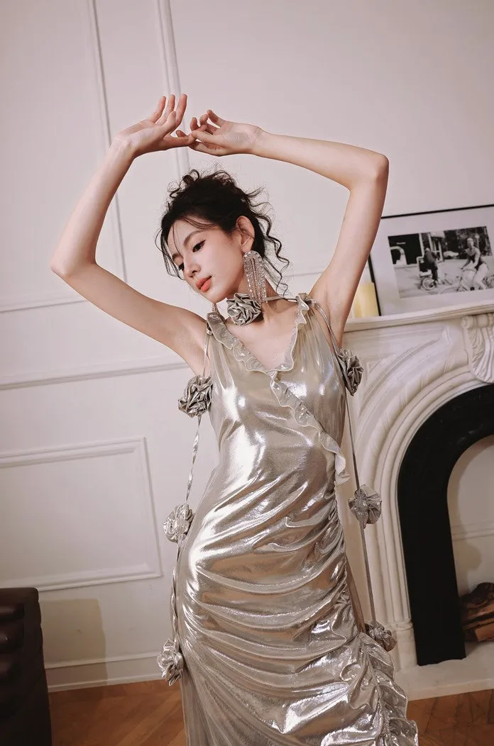 DOLLY Elegant Retro Sliver Gold Deep V-Neck Sleeveless Flower Long Cocktail Dress- Nisa